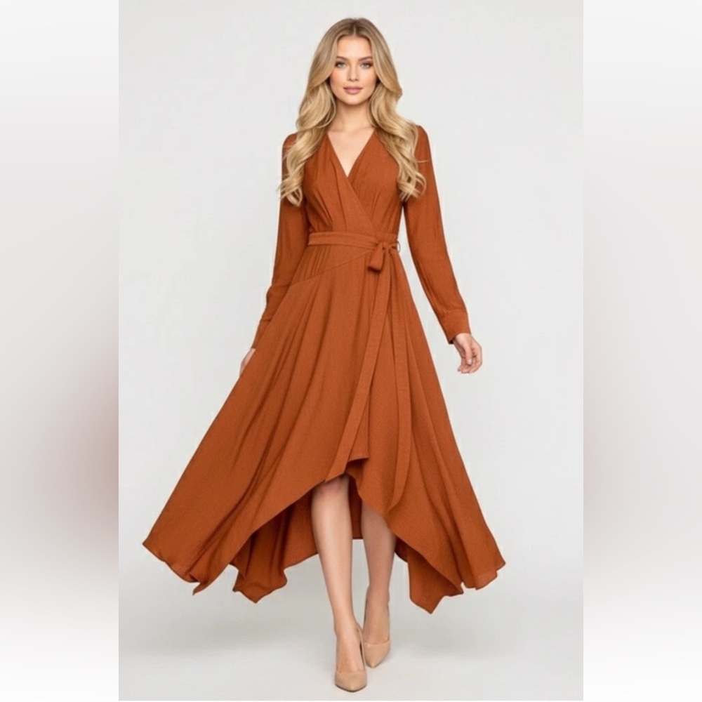 BCBGMAXAZRIA "Carmen" Handkerchief Wrap
Casual Maxi Dress in Rust NWOT